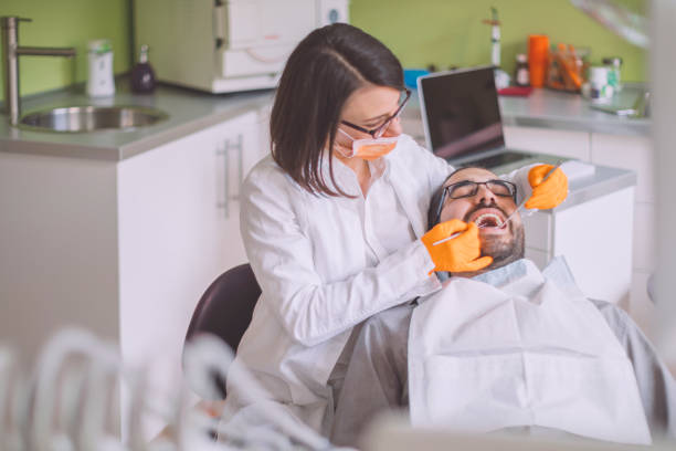 Best Emergency Dentist for Knocked-Out Tooth in Stone Park, IL
